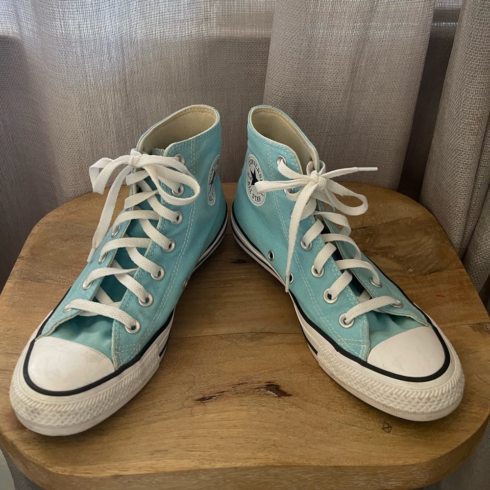 Converse Hightops